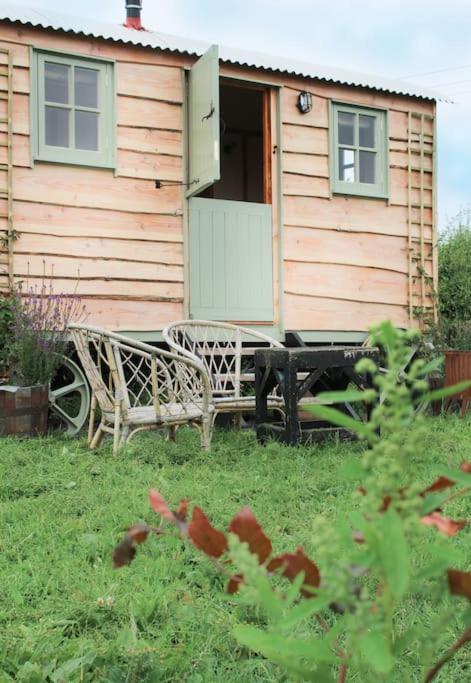 The Shepherds Hut ชรูว์สเบอรี ภายนอก รูปภาพ